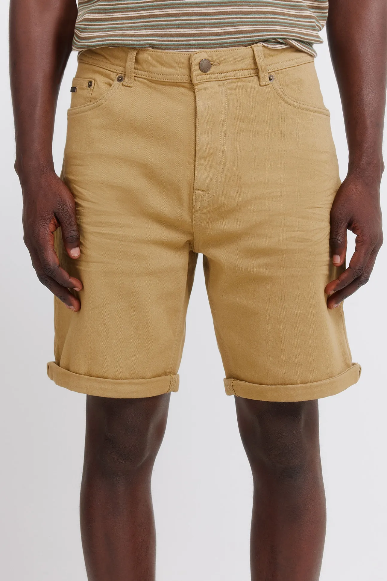 Bermuda 5 poches coupe slim délavée