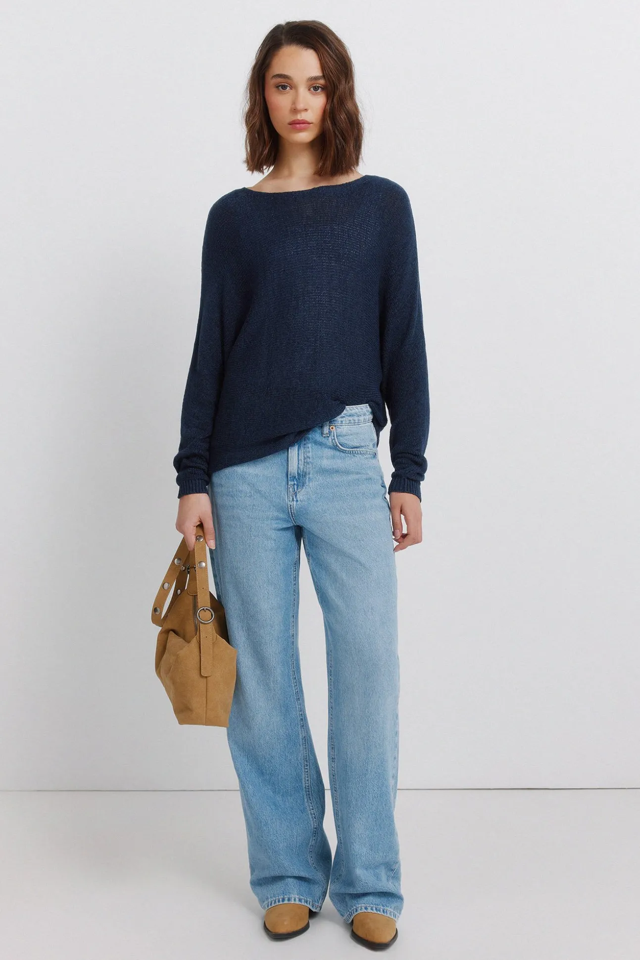 Boat neck jumper