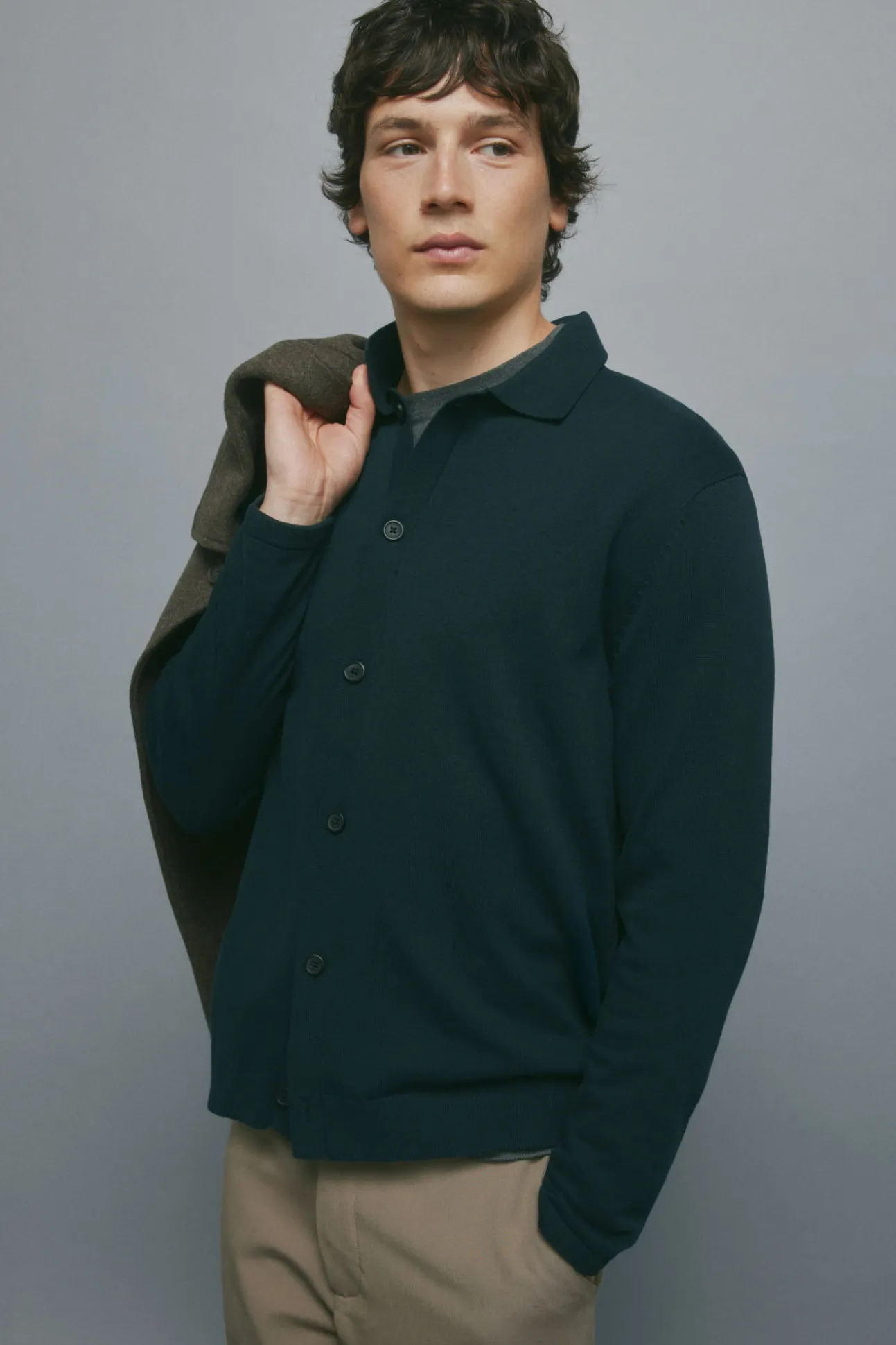 Cardigan boutonné à col polo