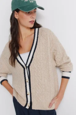 Cardigan torsad&eacute;