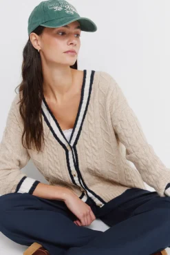 Cardigan torsad&eacute;
