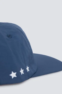 Casquette à visière plate