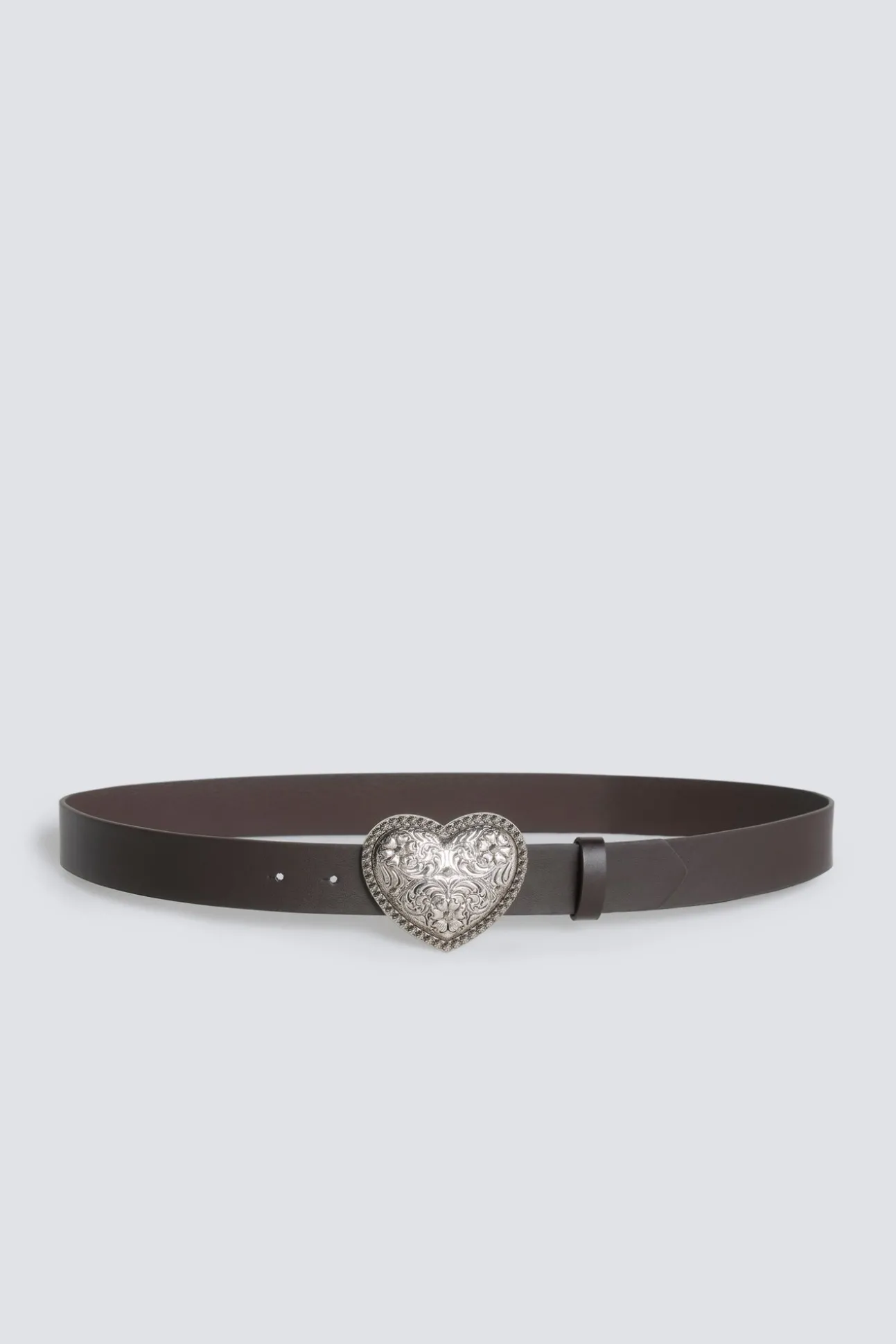 Ceinture à boucle cœur