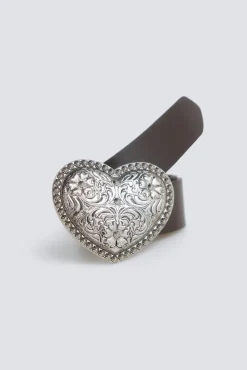 Ceinture &agrave; boucle c&oelig;ur