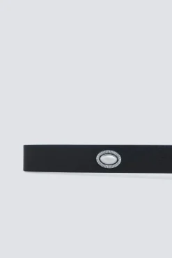 Ceinture &agrave; clous