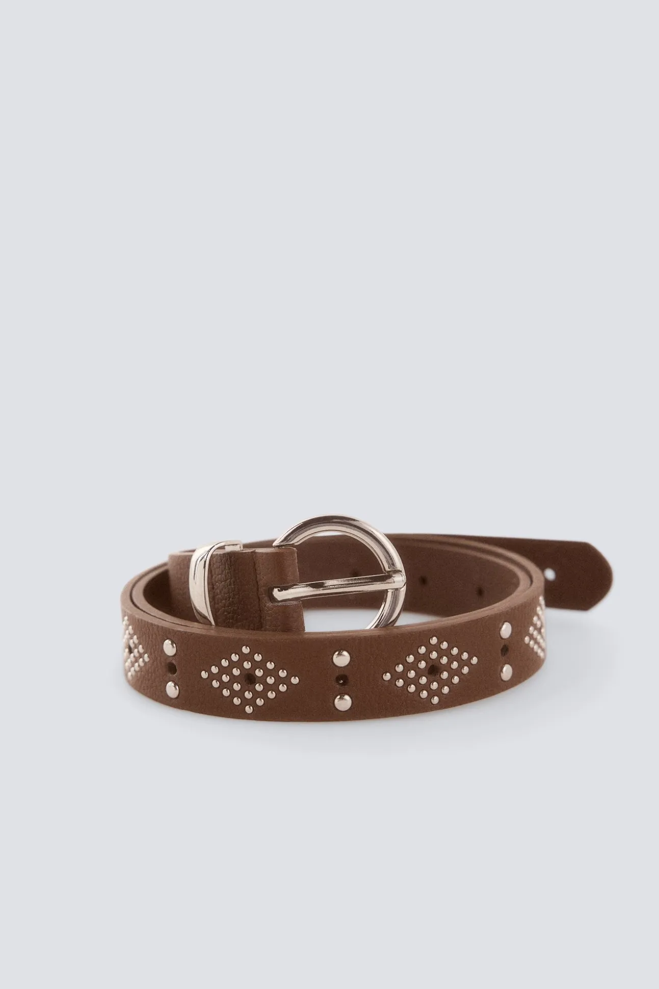 Ceinture boucle ronde à clous