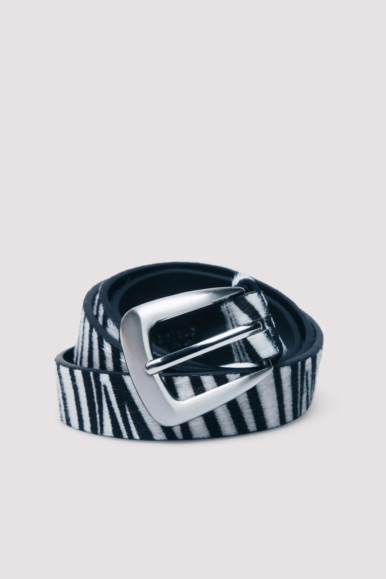 Ceinture fine en zèbre