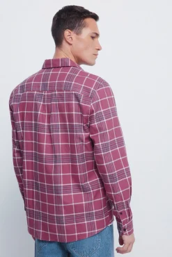 chemise &agrave; carreaux