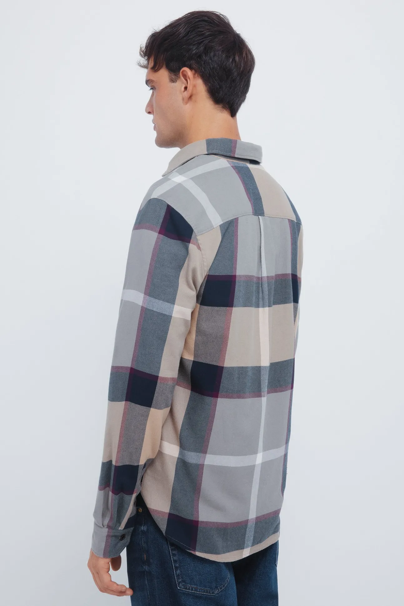 chemise à carreaux