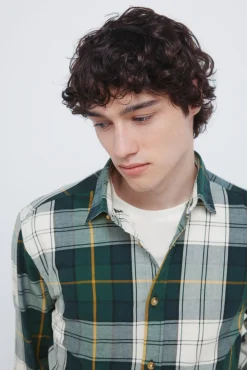 Chemise &agrave; carreaux tartan