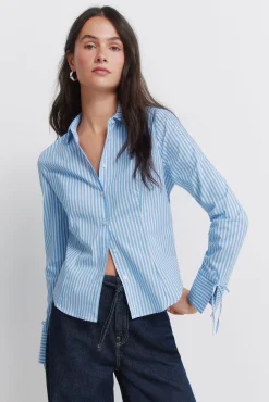 Chemise en coton cintrée
