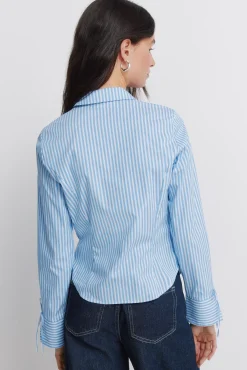 Chemise en coton cintrée