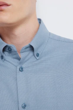 Chemise habill&eacute;e structur&eacute;e bicolore