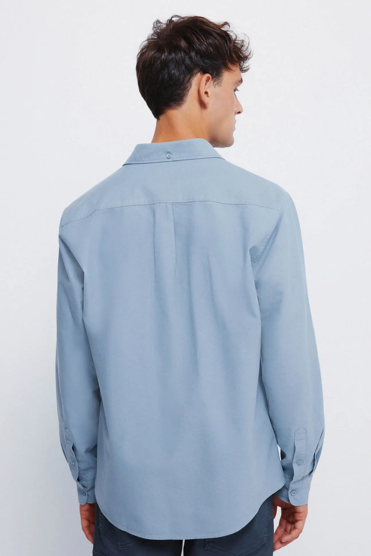 Chemise Oxford color&eacute;e