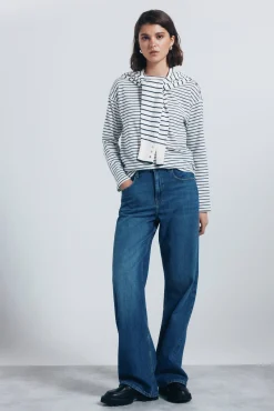 Chemise rayures &agrave; boutons sur les &eacute;paules