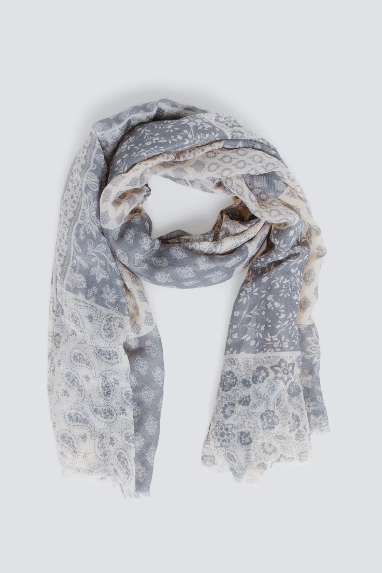 Foulard multi-imprimé