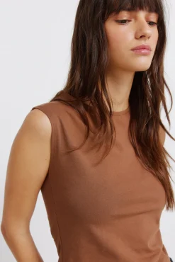 Haut basique sans manches en coton