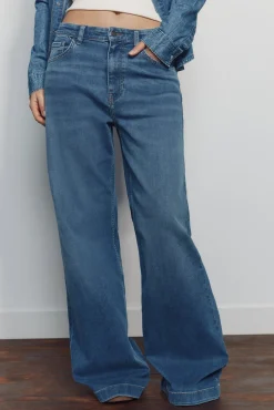 Jeans amples taille haute