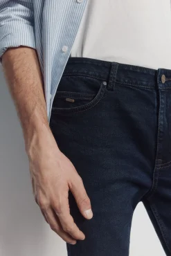 Jeans bleu tr&egrave;s fonc&eacute; skinny