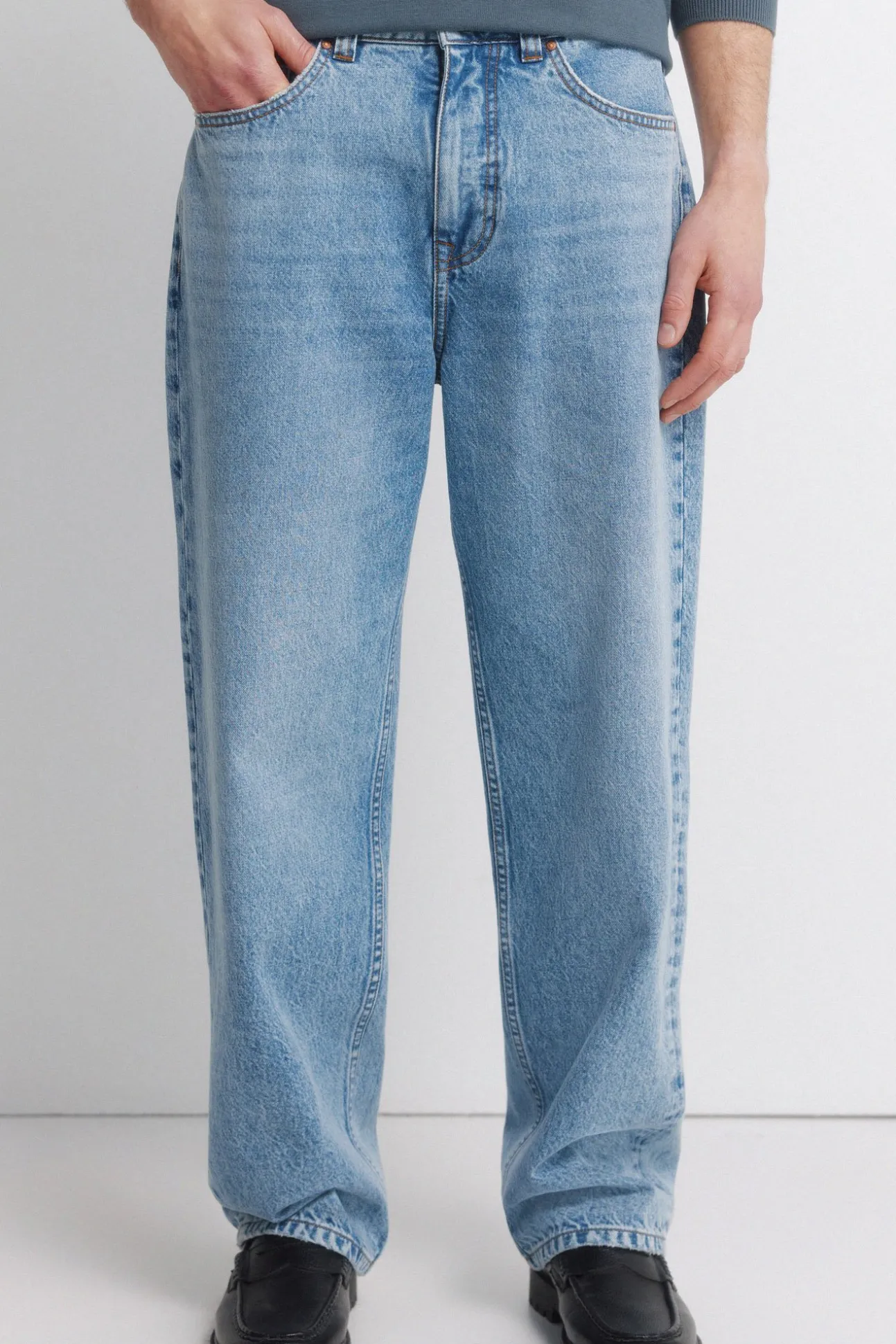 Jeans coupe large surteint