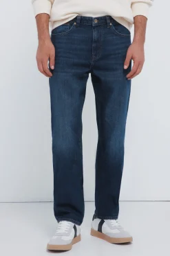 Jeans coupe r&eacute;guli&egrave;re d&eacute;lav&eacute; fonc&eacute;