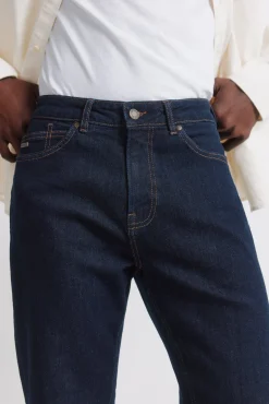 Jeans d&eacute;sencoll&eacute; slim fit