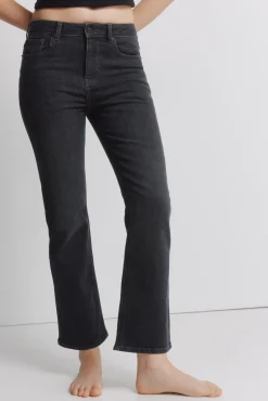 Jeans &eacute;vas&eacute;