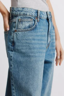 Jeans large