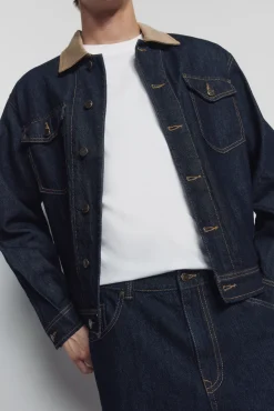 jeans larges d&eacute;lav&eacute;s lav&eacute; d&eacute;sencoll&eacute;