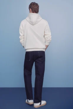 Jeans lav&eacute; d&eacute;sencoll&eacute;