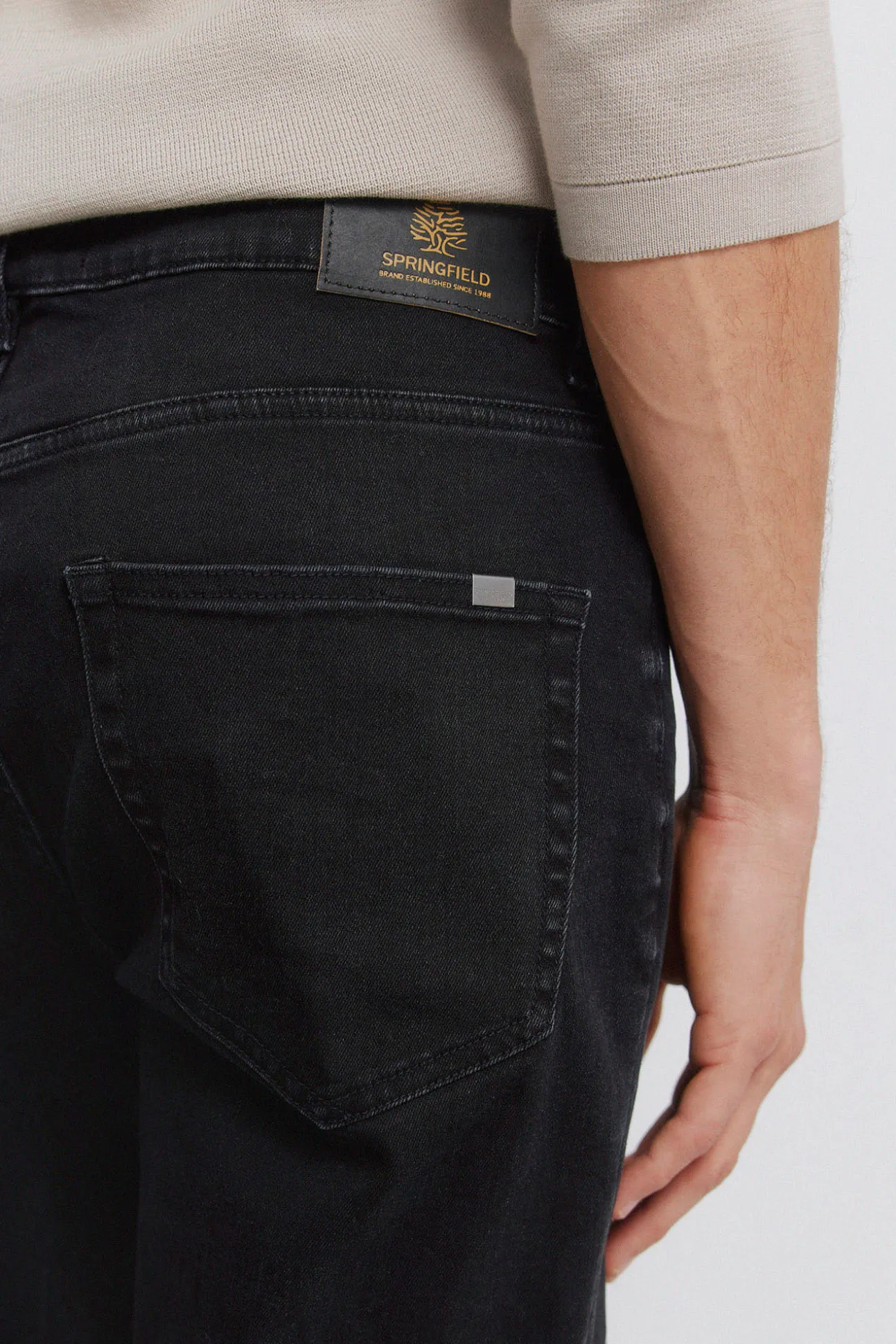 Jeans noir lavé coupe skinny