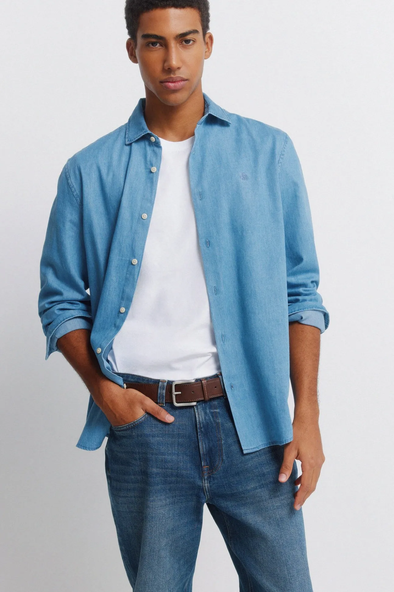 Jeans surtint coupe droite