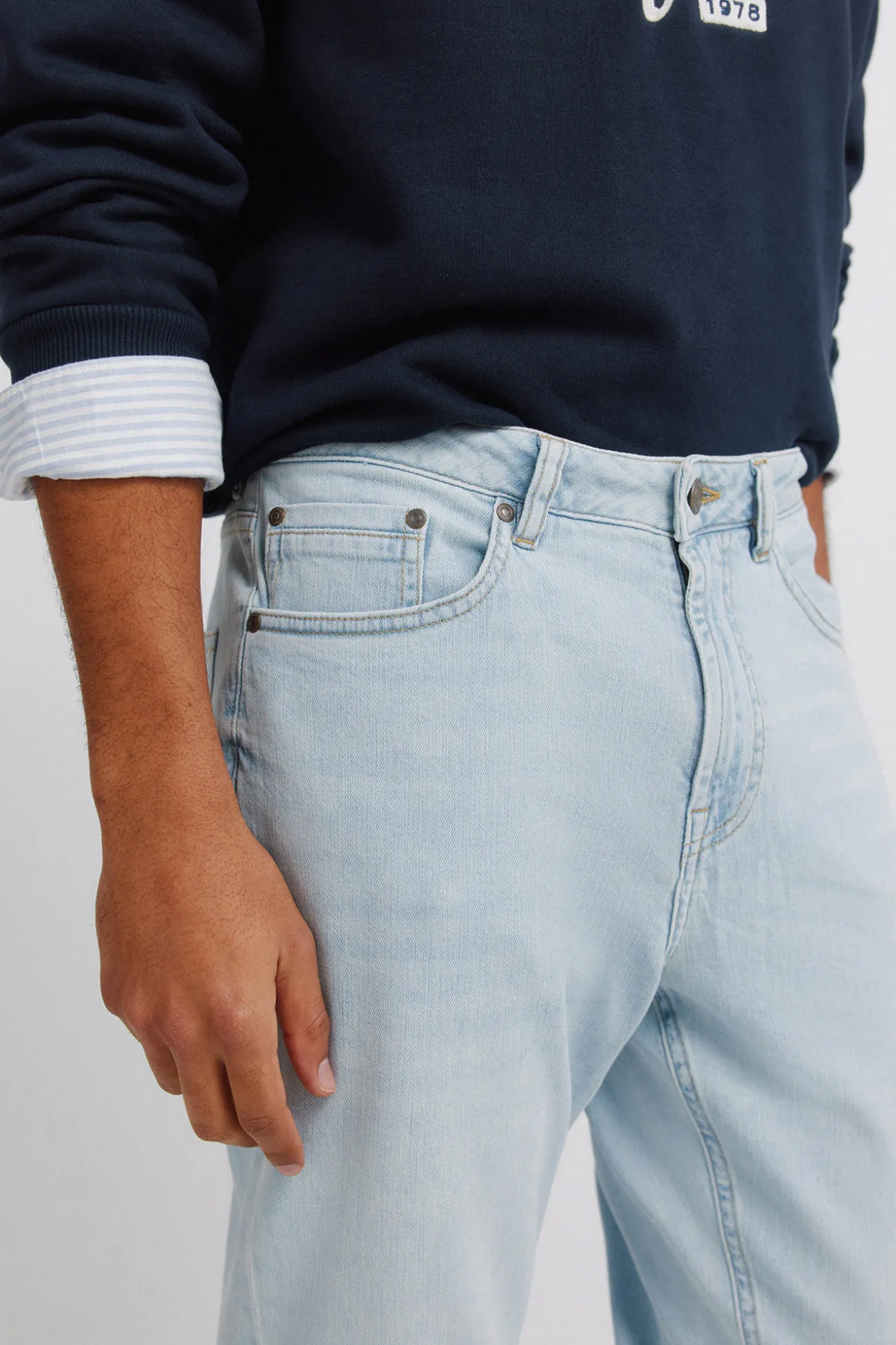 Jeans ultra-légers délavés clairs slim fit