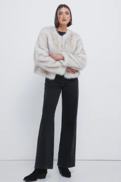 Manteau de fourrure court