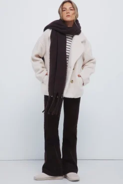 Manteau en peau de mouton &agrave; double boutonnage