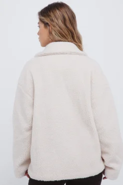 Manteau en peau de mouton &agrave; double boutonnage