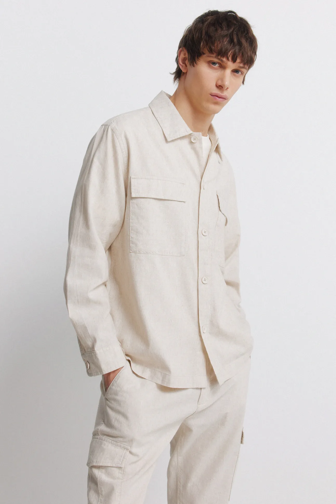 Pantalon cargo slim fit en lin