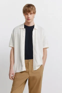 Pantalon chino l&eacute;ger relaxed fit
