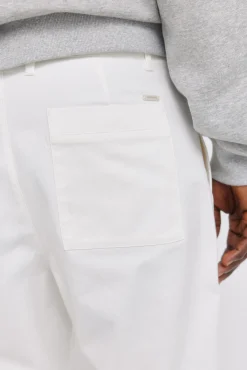 Pantalon droit &agrave; coupe d&eacute;contract&eacute;e