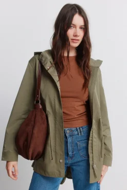Parka &agrave; capuche d&eacute;perlante