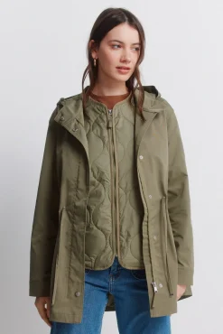 Parka &agrave; capuche d&eacute;perlante