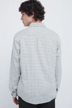 Petite chemise à carreaux