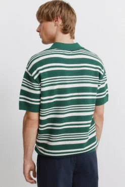 Polo en maille structur&eacute;e &agrave; rayures