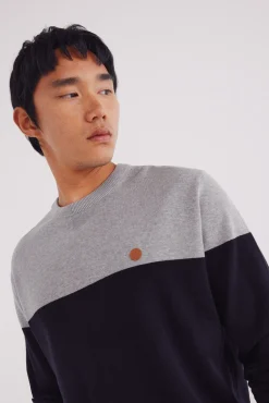 Pull basique &agrave; blocs de couleurs