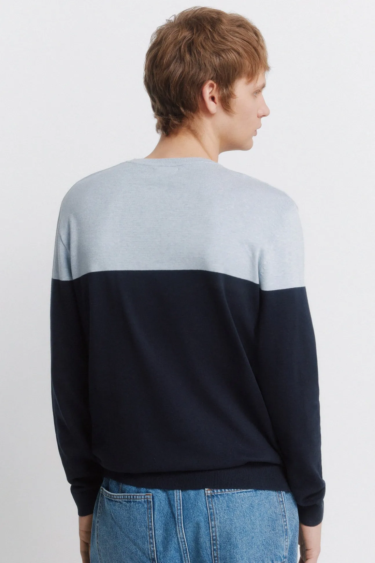 Pull basique color block