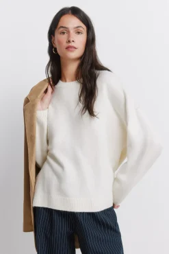 Pull &eacute;paules tombantes