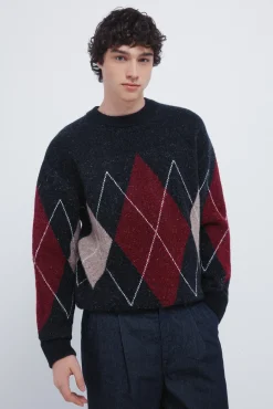 Pull fantaisie &agrave; motifs de losanges