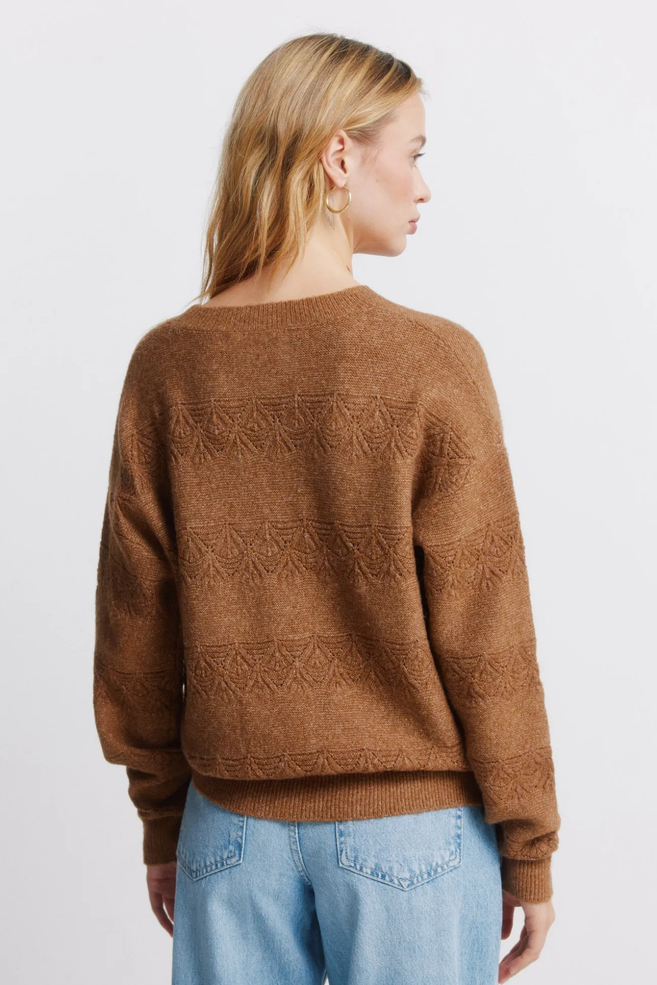 Pull pointelle rayures lurex