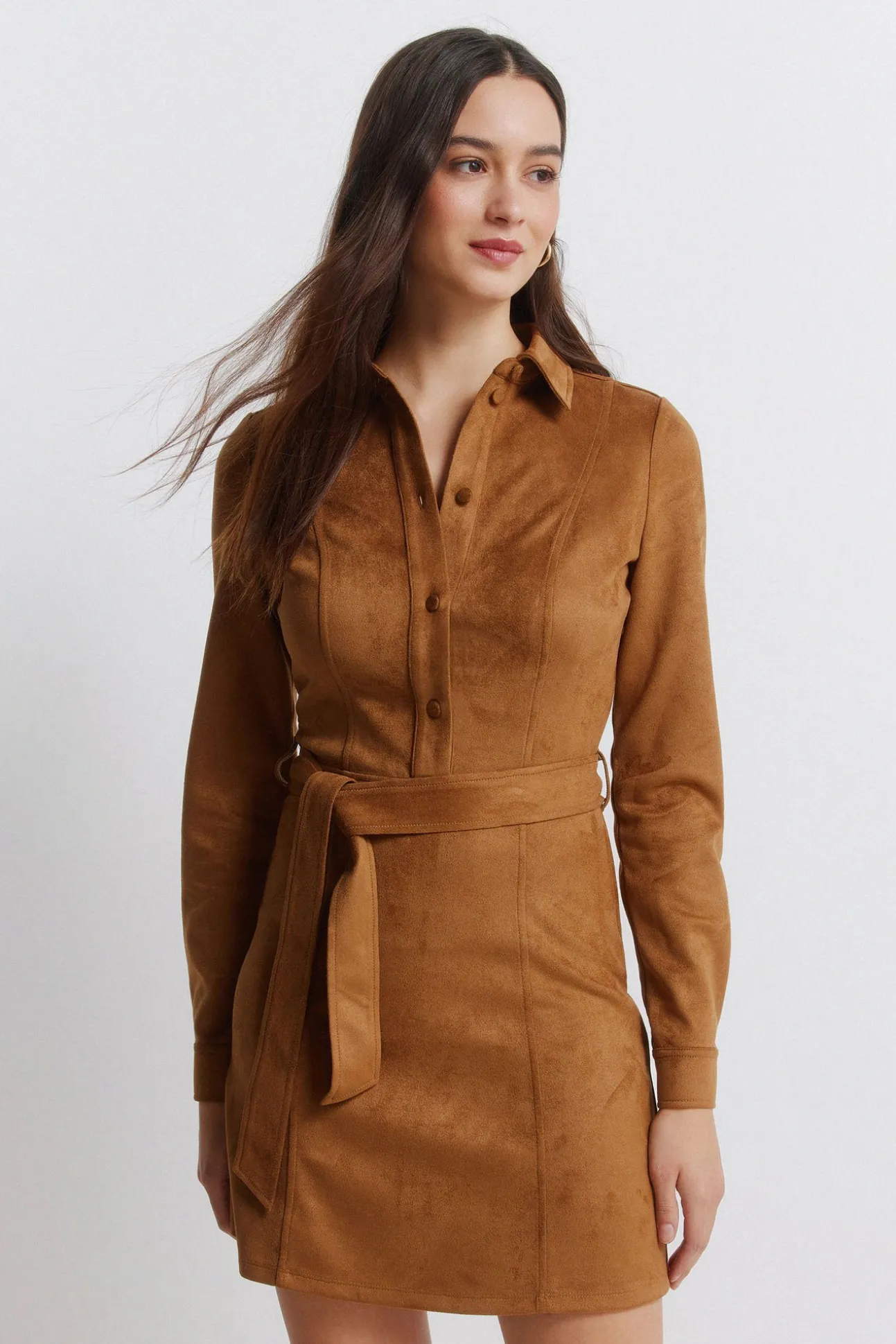 Robe chemise courte en daim