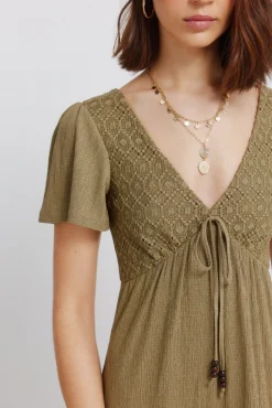 Robe midi &agrave; volants